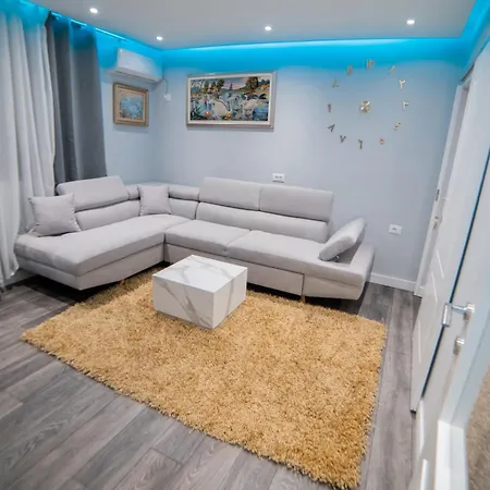 Luxury Square 21 Διαμέρισμα *