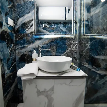 Luxury Square 21 Διαμέρισμα Τίρανα